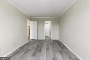 5225 Pooks Hill Rd, Bethesda, MD 20814 - Photo 2