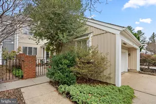 20716 Highland Hall Dr, Montgomery Village, MD 20886 - Photo 1
