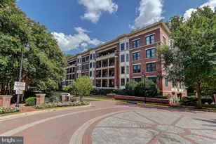 10401 Strathmore Park, North Bethesda, MD 20852 - Photo 1