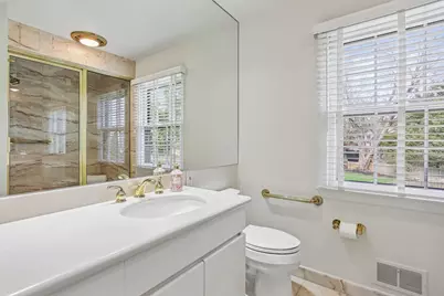 11001 Rosemont Drive, Rockville, MD 20852 - Photo 18
