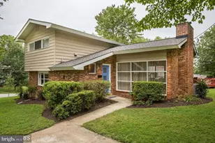 8 Gruenther Ct, Rockville, MD 20851 - Photo 1