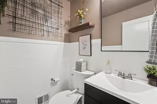 13015 Country Ridge Dr, Germantown, MD 20874 - Photo 6