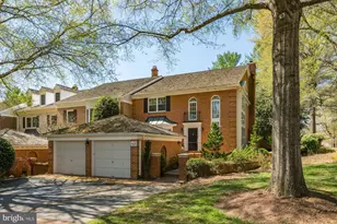 9430 Turnberry Dr, Potomac, MD 20854 - Photo 1