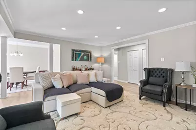 838 Quince Orchard Boulevard #102, Gaithersburg, MD 20878 - Photo 2