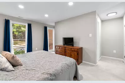 838 Quince Orchard Boulevard #102, Gaithersburg, MD 20878 - Photo 12