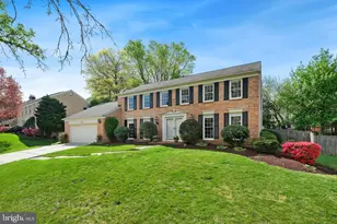 12740 Lincolnshire Dr, Potomac, MD 20854 - Photo 1