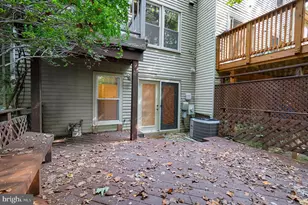 10504 Pine Haven Terrace, North Bethesda, MD 20852 - Photo 28