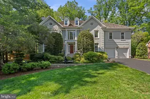 7012 Fawn Trail Ct, Bethesda, MD 20817 - Photo 1
