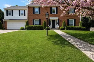 7302 Honeywell Ln, Bethesda, MD 20814 - Photo 1