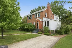 8007 Wildwood Dr, Takoma Park, MD 20912 - Photo 1