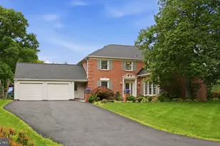 8100 Buckspark Ln E, Potomac, MD 20854 - Photo 1
