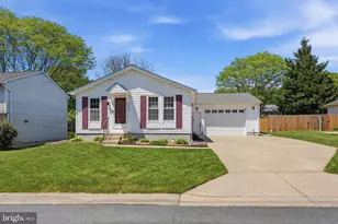 7409 Lake Katrine Terrace, Gaithersburg, MD 20879 - Photo 1