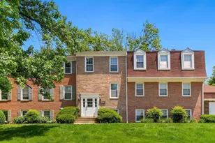 728 Quince Orchard Blvd, Gaithersburg, MD 20878 - Photo 1