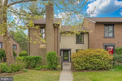 9700 Shadow Oak Drive, Gaithersburg, MD 20886 - Photo 1