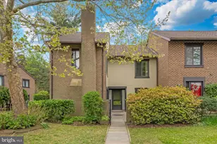 9700 Shadow Oak Dr, Gaithersburg, MD 20886 - Photo 1