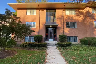 10424 Rockville Pike, Rockville, MD 20852 - Photo 1