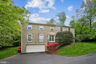9208 Fall River Ln, Potomac, MD 20854 - Photo 1