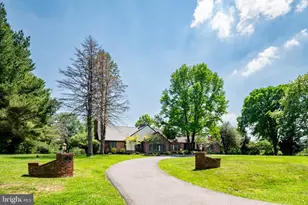 120 Ashton Oaks Ct, Ashton, MD 20861 - Photo 1