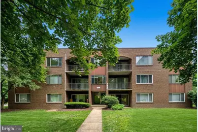 422 Girard Street #132, Gaithersburg, MD 20877 - Photo 1