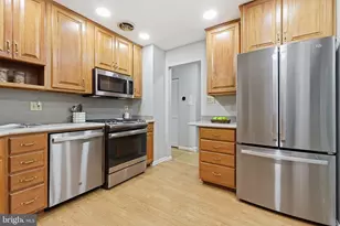 705 Wilson Ave, Rockville, MD 20850 - Photo 12