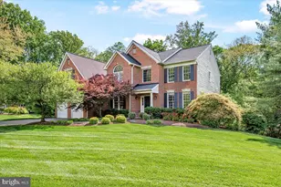 4 Deer Trail Ct, Gaithersburg, MD 20878 - Photo 1