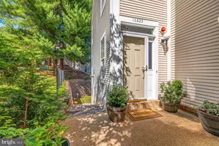 10323 Royal Woods, Montgomery Village, MD 20886 - Photo 1