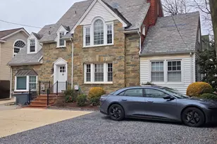 4905 Montgomery Ln, Bethesda, MD 20814 - Photo 1