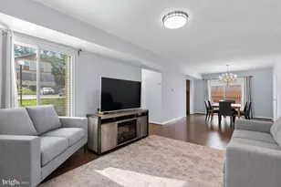 32 Anna Ct, Gaithersburg, MD 20877 - Photo 4