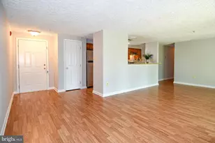 301 Palmspring Dr, Gaithersburg, MD 20878 - Photo 6