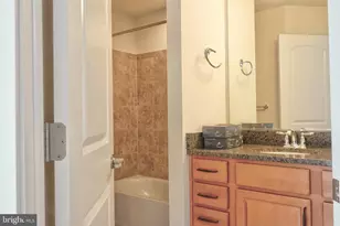 219 Baldwin St, Gaithersburg, MD 20878 - Photo 8