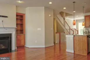 219 Baldwin St, Gaithersburg, MD 20878 - Photo 2