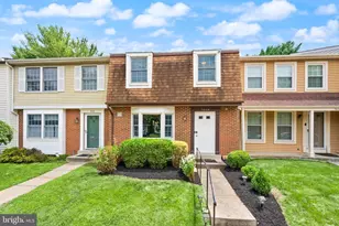 7608 Quincewood Ct, Rockville, MD 20855 - Photo 1