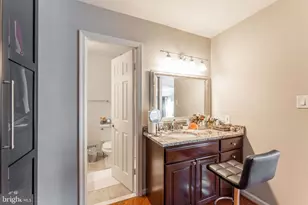 5917 Empire Way, North Bethesda, MD 20852 - Photo 18