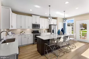 7838 Presidential Pkwy, Upper Marlboro, MD 20774 - Photo 1