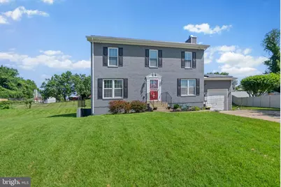 206 Royal Oak Circle, Landover, MD 20785 - Photo 1