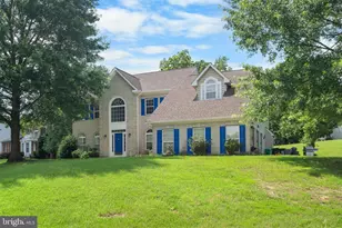 11310 Strawberry Glenn Ln, Glenn Dale, MD 20769 - Photo 1