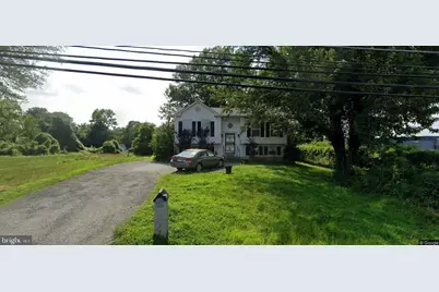 209 Addison Road S, Capitol Heights, MD 20743 - Photo 1