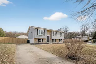 201 Royal Oak Cir, Hyattsville, MD 20785 - Photo 1