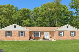 223 Manning Rd E, Accokeek, MD 20607 - Photo 1