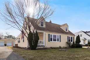 6905 E Clinton St, Clinton, MD 20735 - Photo 1