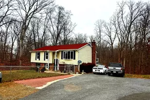 2308 Old Fort Hills Dr, Fort Washington, MD 20744 - Photo 1