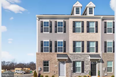 7855 Presidential Parkway, Upper Marlboro, MD 20774 - Photo 1
