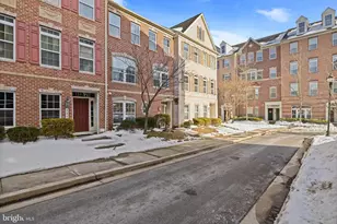 942 Hall Station Dr, Bowie, MD 20721 - Photo 1