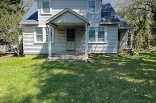 5517 Deer Pond Ln, Suitland, MD 20746 - Photo 1