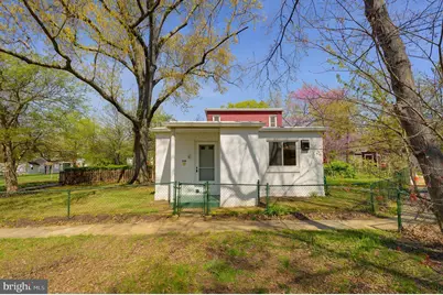 39 Ridge Road, Greenbelt, MD 20770 - Photo 1