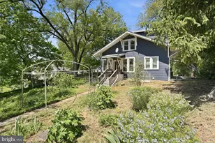 5715 Tennyson St, Riverdale, MD 20737 - Photo 1