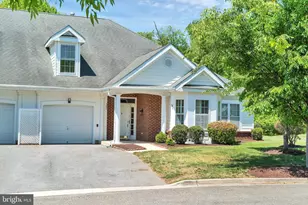 302 Fidgeway Ln, Upper Marlboro, MD 20774 - Photo 1