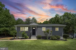 7001 Bishop Dr, Capitol Heights, MD 20743 - Photo 1