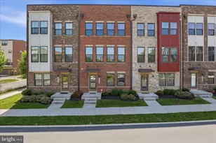4702 Towne Park Rd, Suitland, MD 20746 - Photo 1