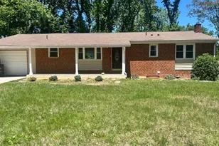 4514 Simmons Ln, Temple Hills, MD 20748 - Photo 1